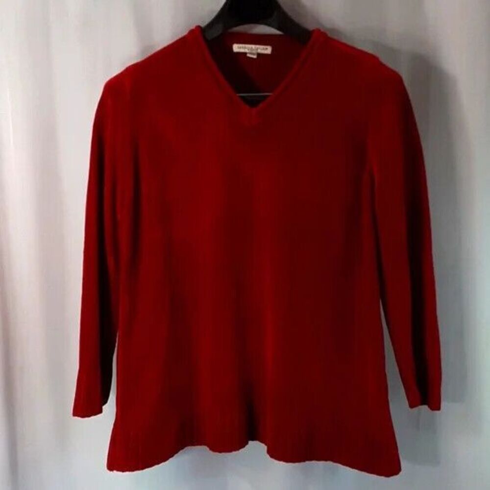 Carolyn Taylor woman size 1X red sweater